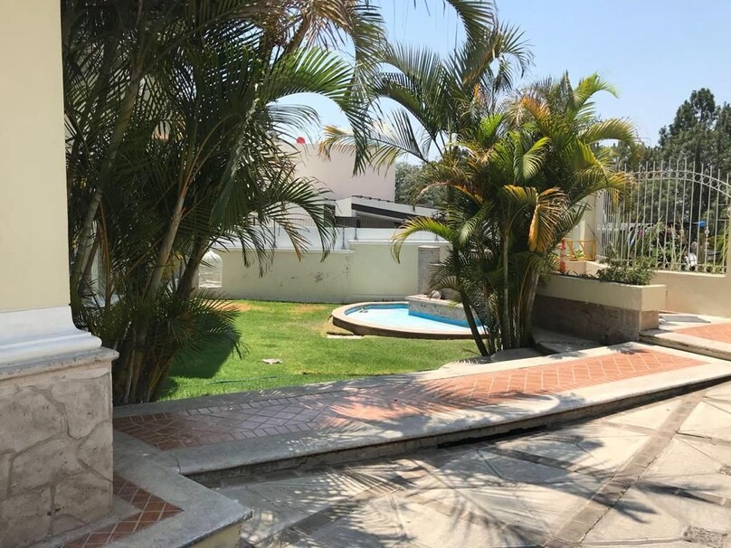Se vende hermosa casa en el Palomar